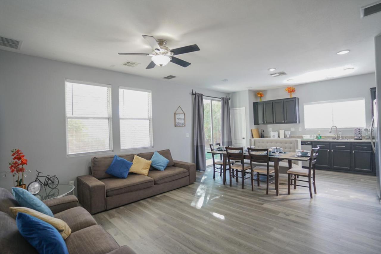 Ultra Modern Las Vegas Home 20Min From The Strip Esterno foto