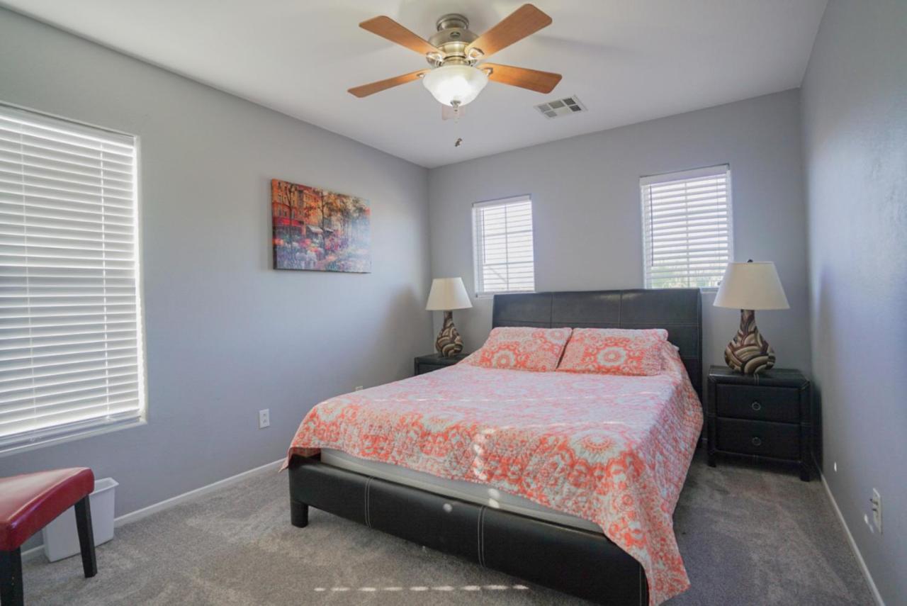 Ultra Modern Las Vegas Home 20Min From The Strip Esterno foto